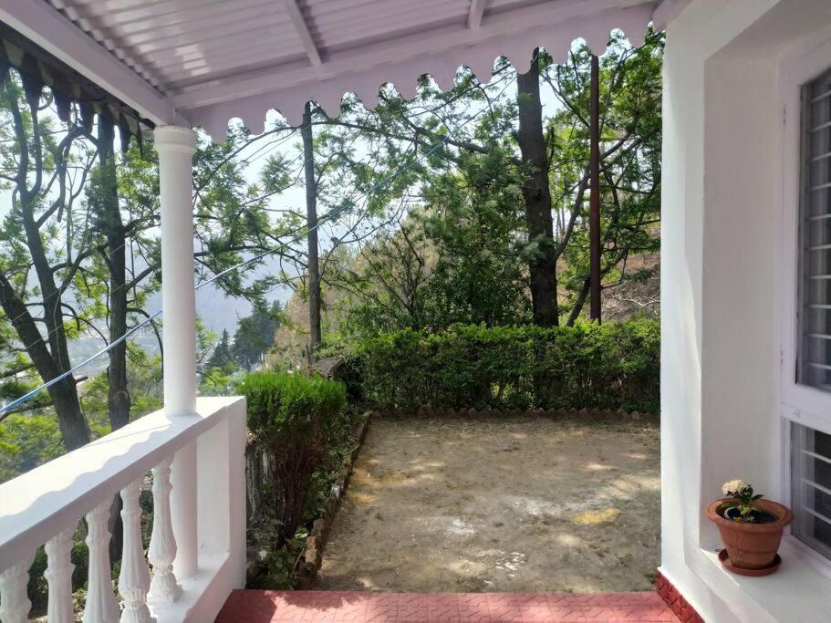 Whistling Thrush Cottage, Bhimtal Nainital Kültér fotó